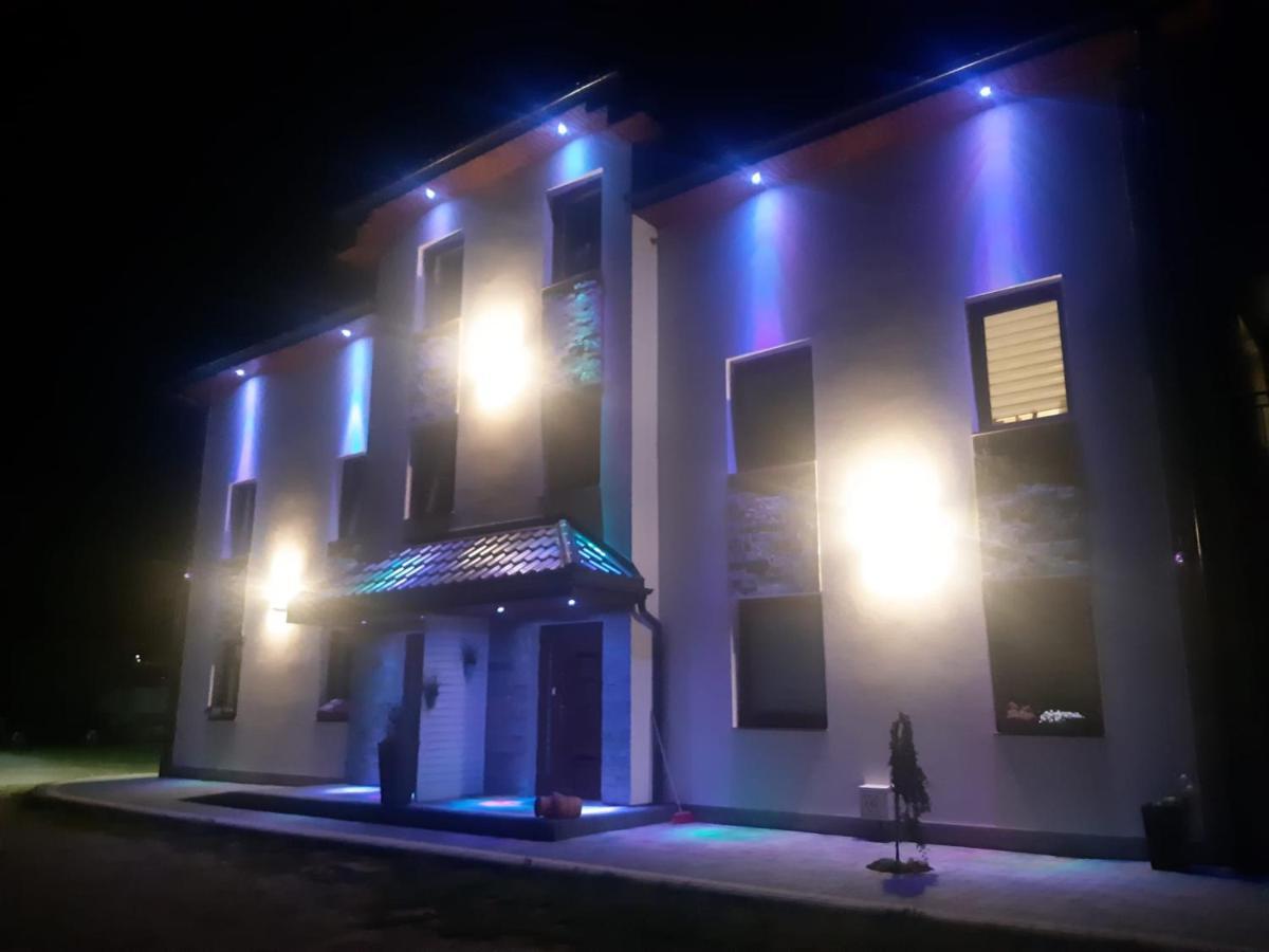 Villa Laguna 레바 외부 사진